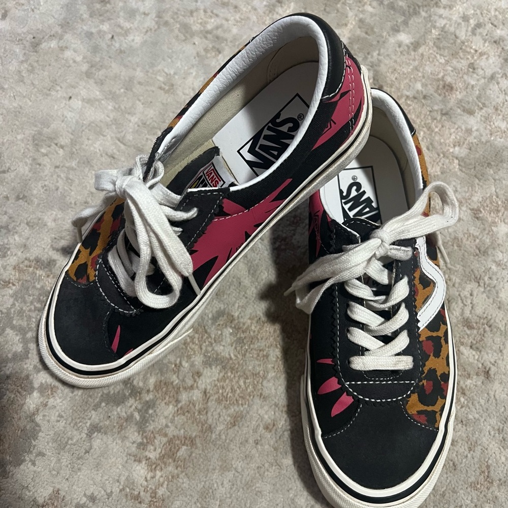 Vans 2 Sided Sneakers